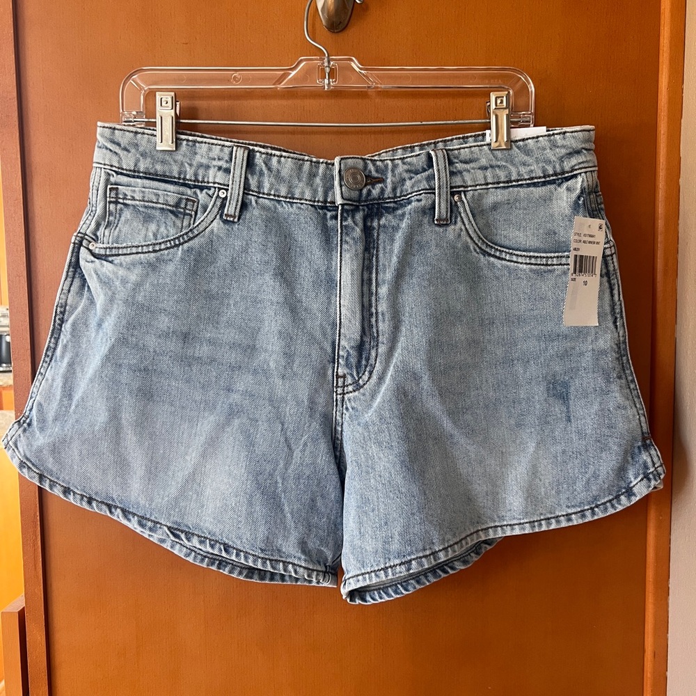 Kut from the Kloth Light Blue Denim Jean Shorts